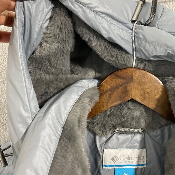 NEW Columbia Womens L Omni-Shield Insulated Puffer Jacket With Hood Gray - Picture 9 of 12